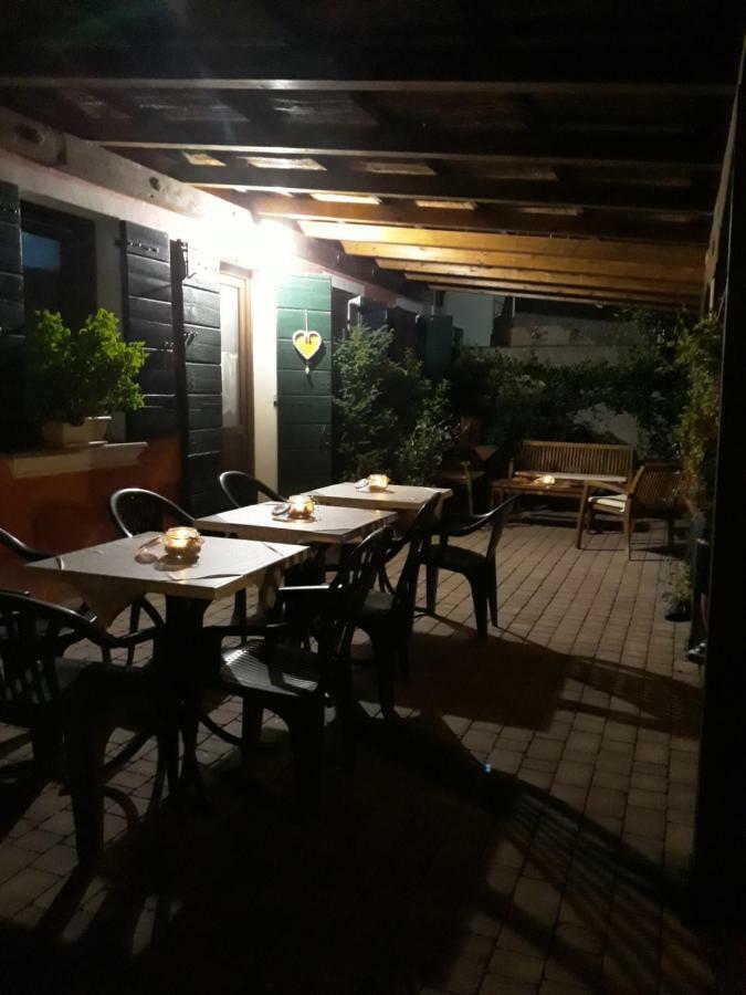 Bed and Breakfast Barone Rosso Treviso Exterior foto